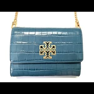 NWT Tory Burch Britten Croc Chain Wallet
